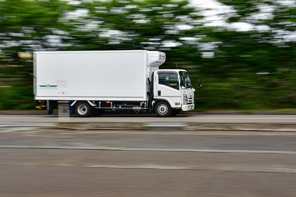 Comment transporter des marchandises sur une longue distance ?